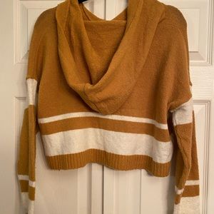 Super comfy cropped sweater